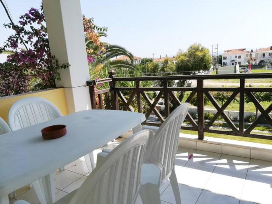 Melina Apartments Nikiti  Ngoại thất bức ảnh